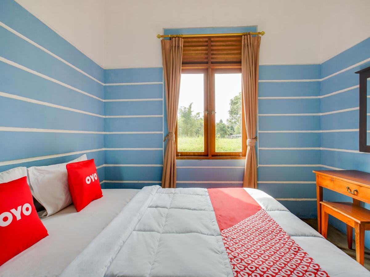 Oyo 3896 Villa Pesona Wisata Puncak Cianjur Eksteriør billede