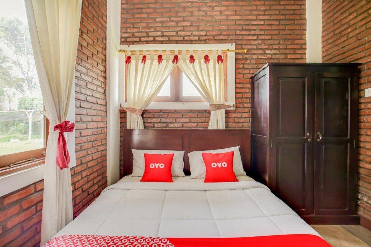 Oyo 3896 Villa Pesona Wisata Puncak Cianjur Eksteriør billede
